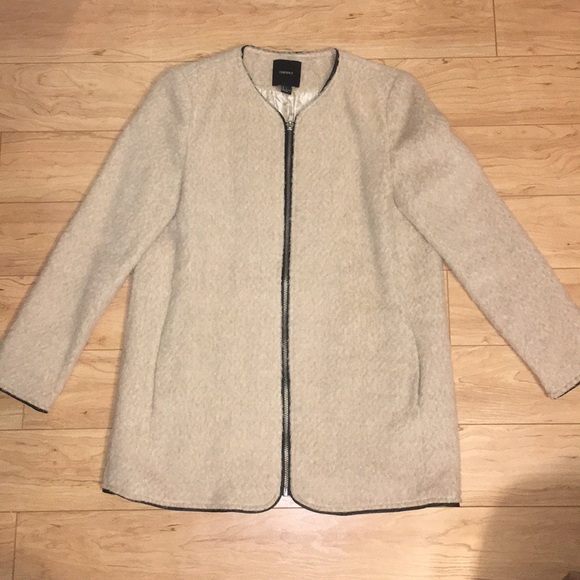 Forever 21 Jackets & Blazers - Classy Coat